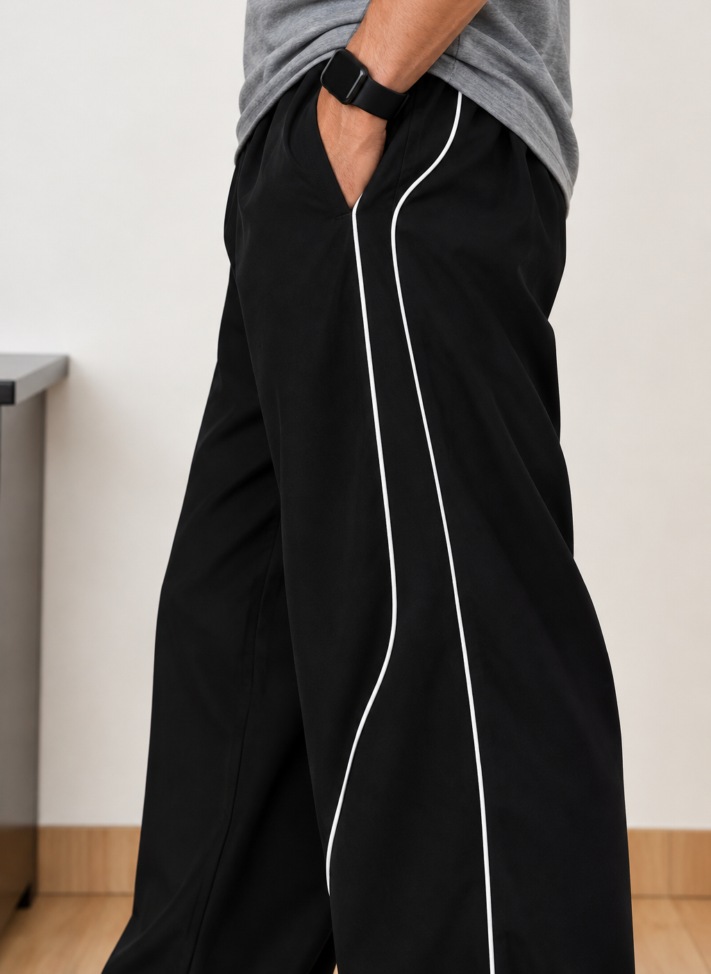 MONARQ Curveline Baggy TrackPants