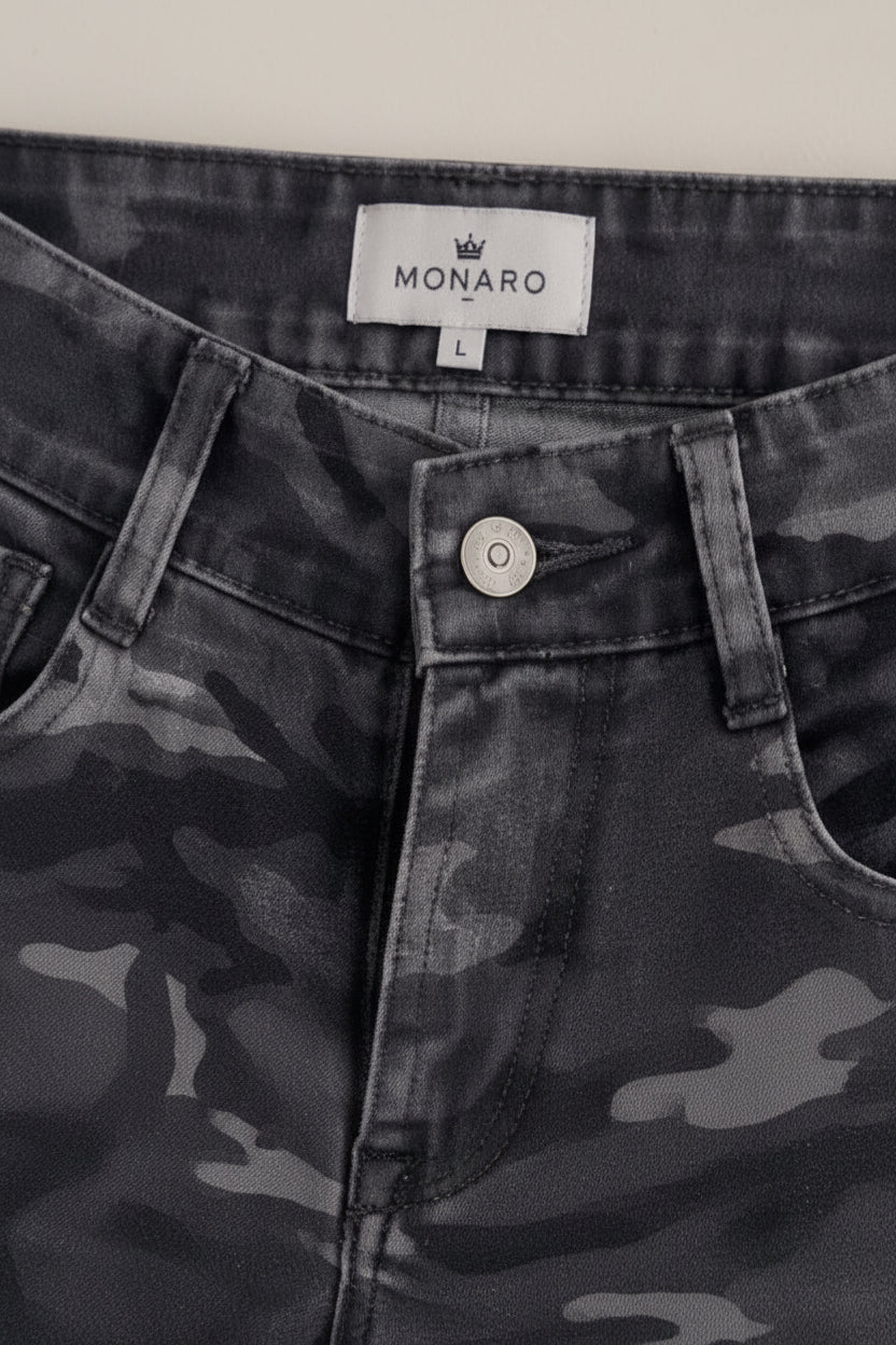 MONARQ Kargil Warrior Camo Cargo™ + FREE Matching T-Shirt Worth ₹599