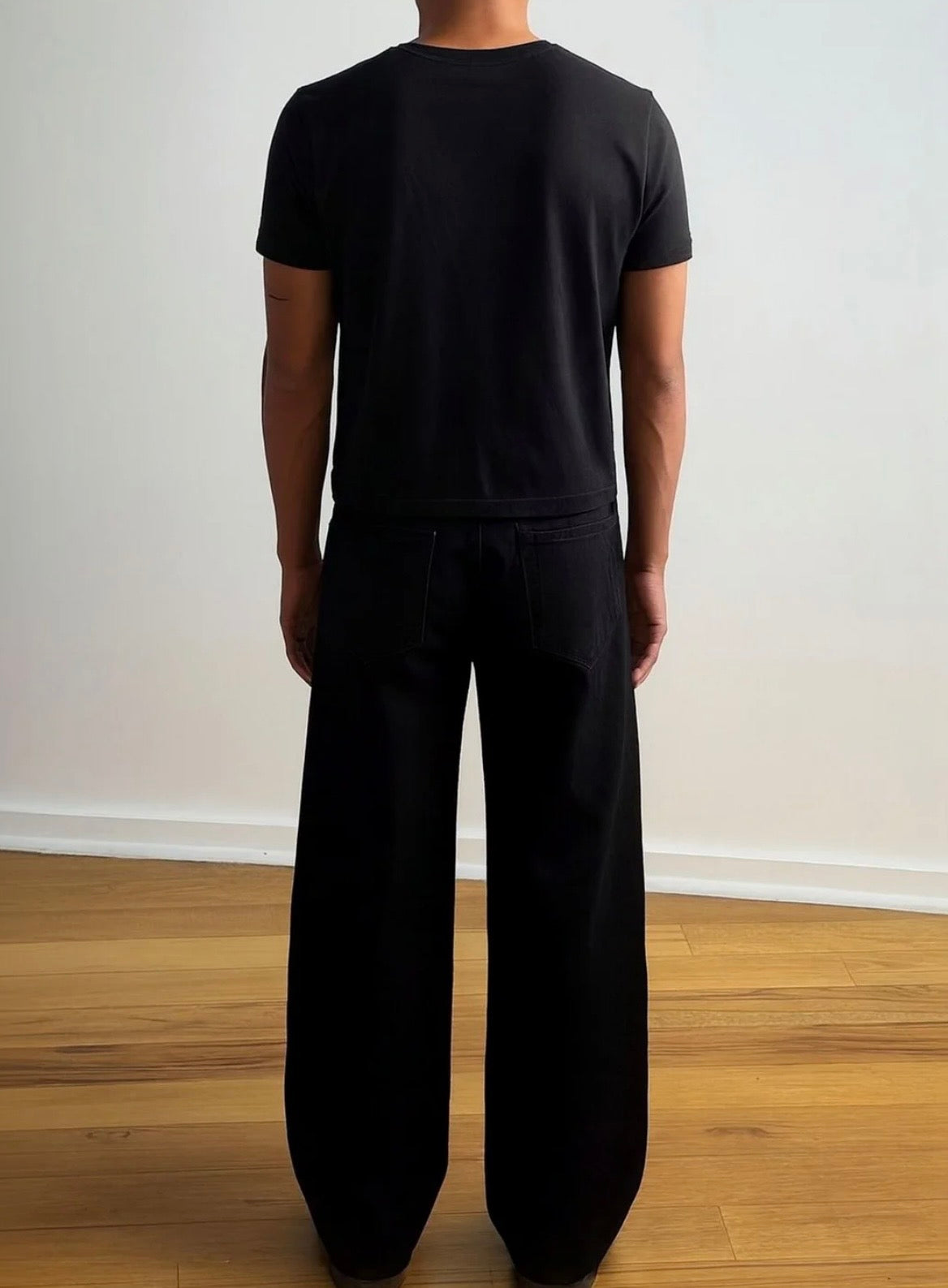 MONARQ Obsedian loosefit Jeans